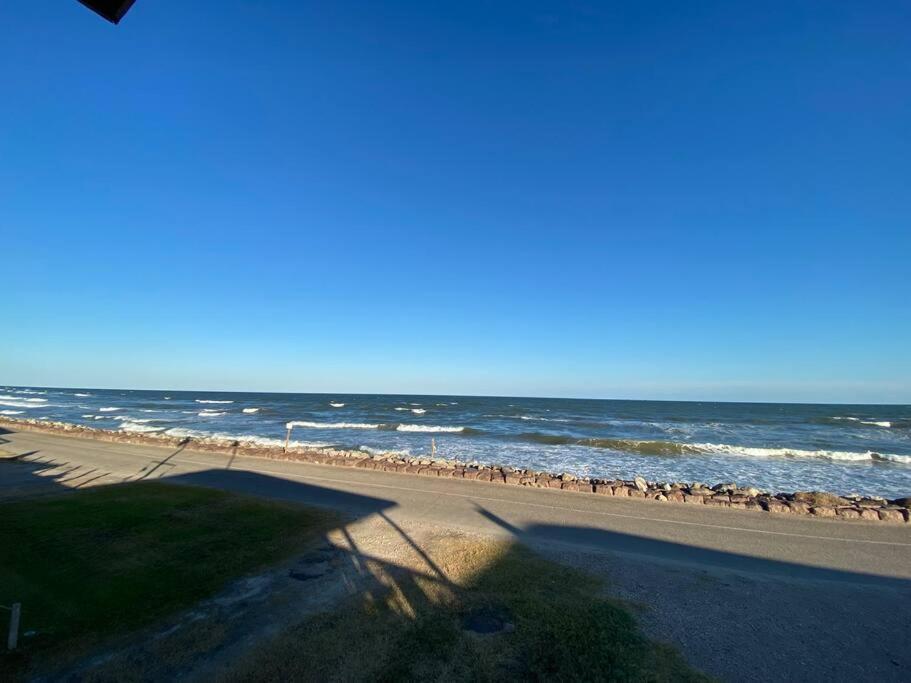 Beach House With Ocean View 서프사이드 비치 외부 사진